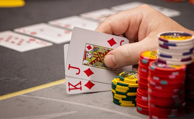 Mastering the Art of Bluffing in Poker: Tips, Types, and Strategies for Success